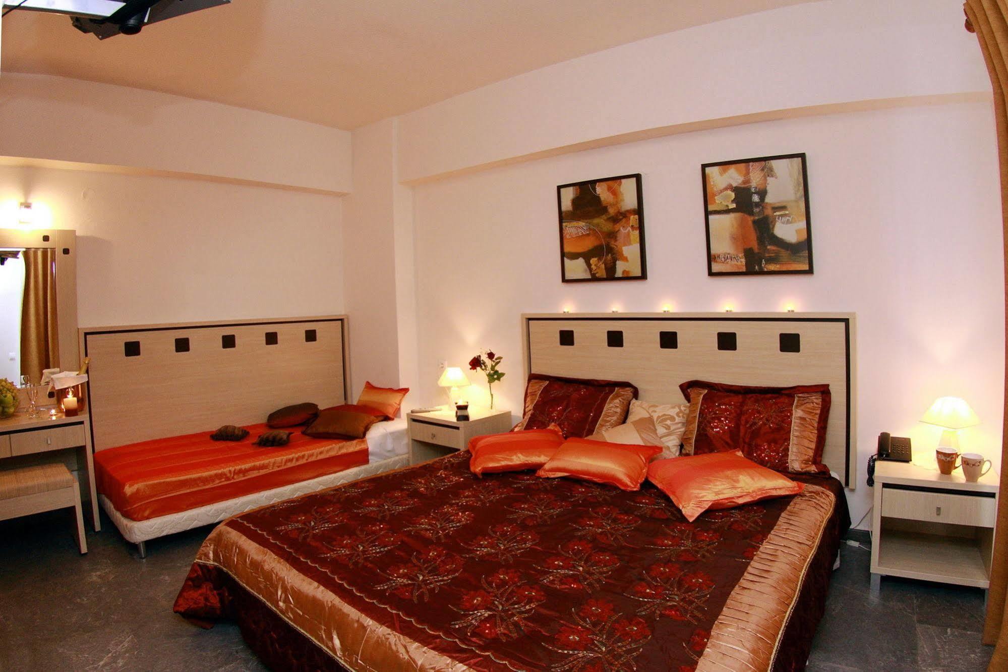 Nancy Hotel Limenas Chersonisou Exterior foto